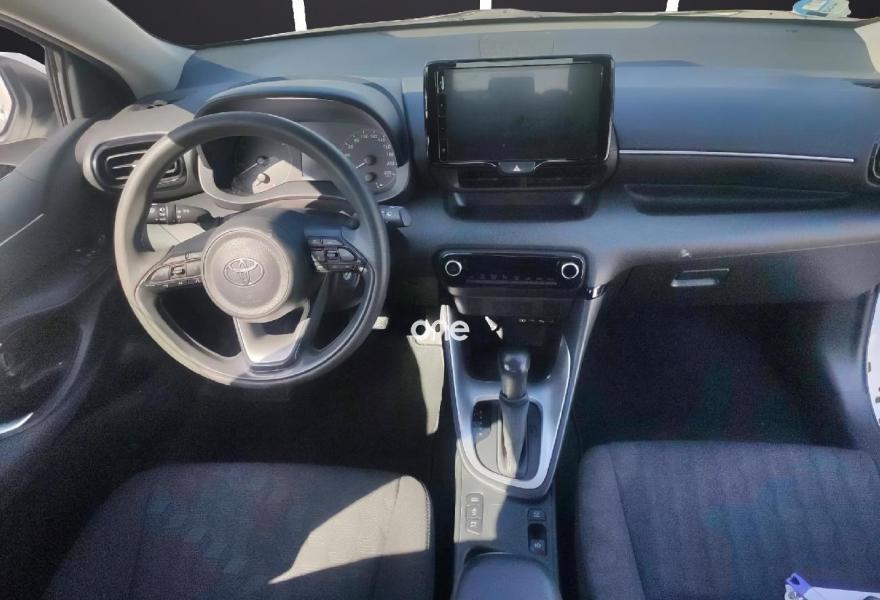 TOYOTA Yaris 2024