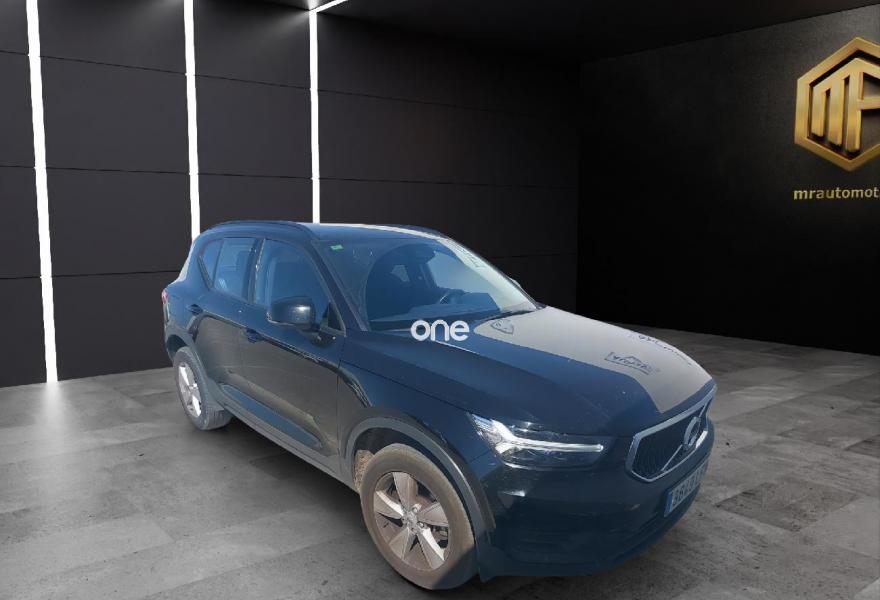 VOLVO XC40 2020
