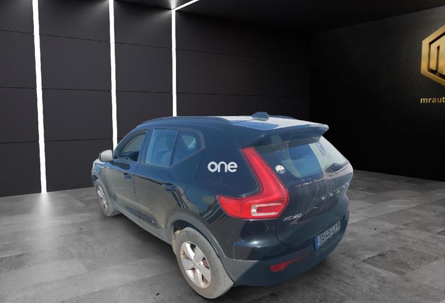 VOLVO XC40 2020