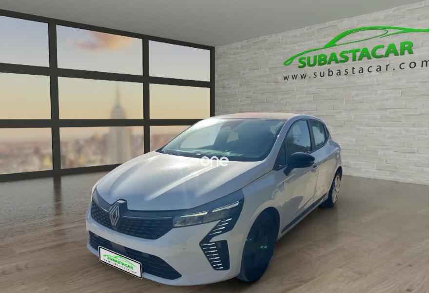 RENAULT Clio 2024