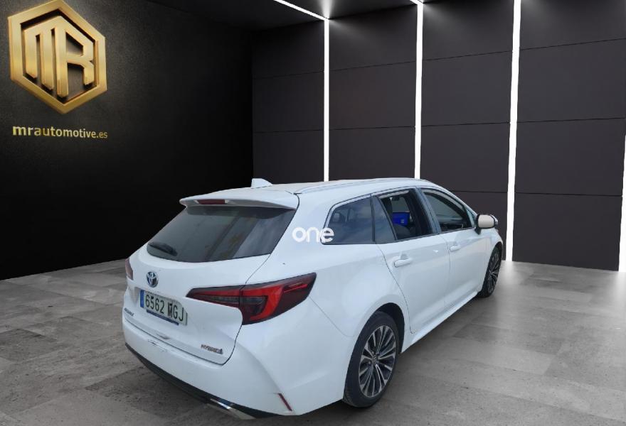 TOYOTA Corolla 2023