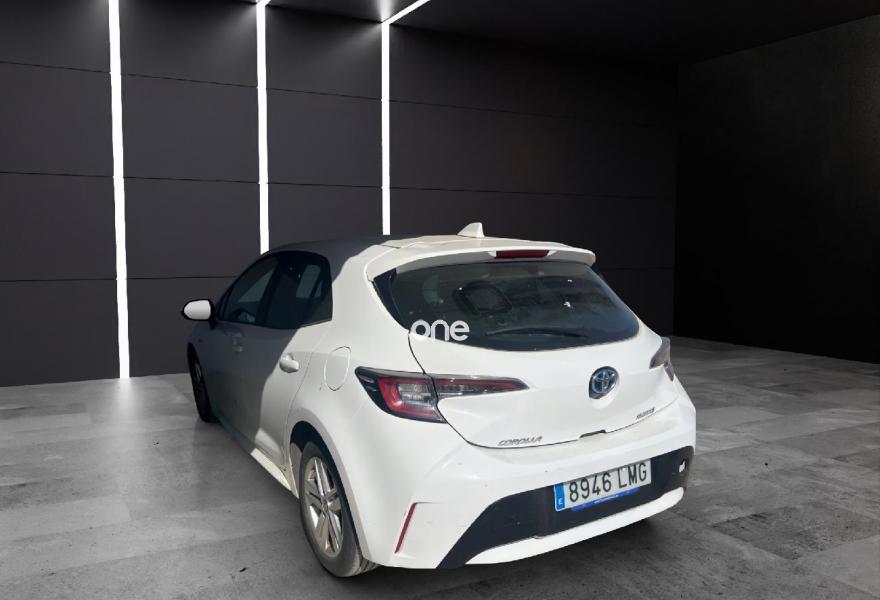 TOYOTA Corolla 2021