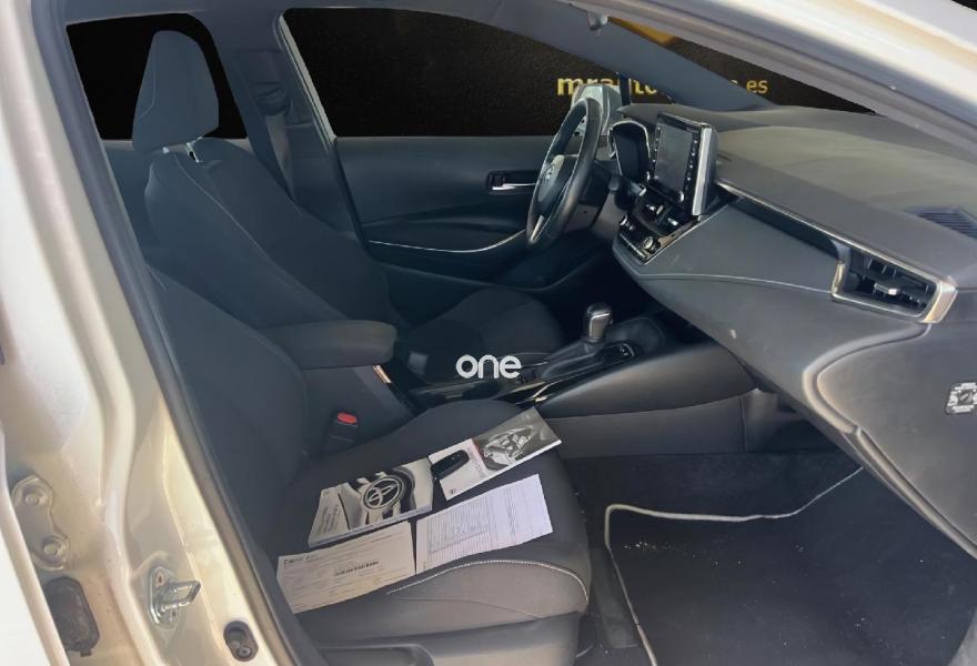 TOYOTA Corolla 2021
