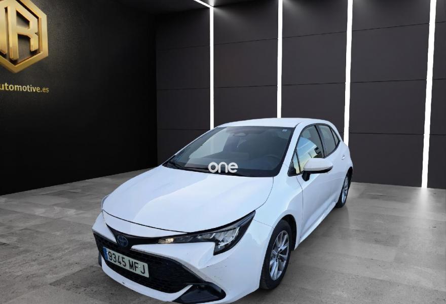 TOYOTA Corolla 2023