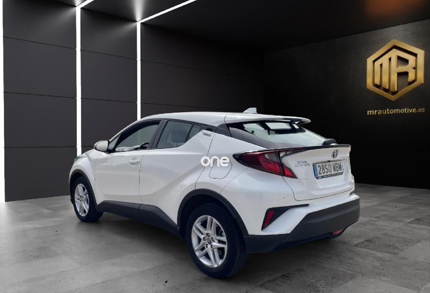 TOYOTA C-HR 2022