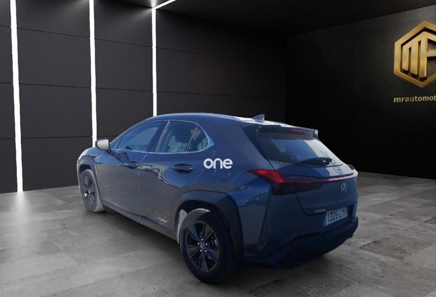 LEXUS UX 2022