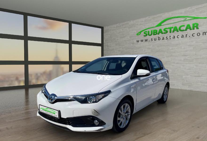 TOYOTA Auris 2019
