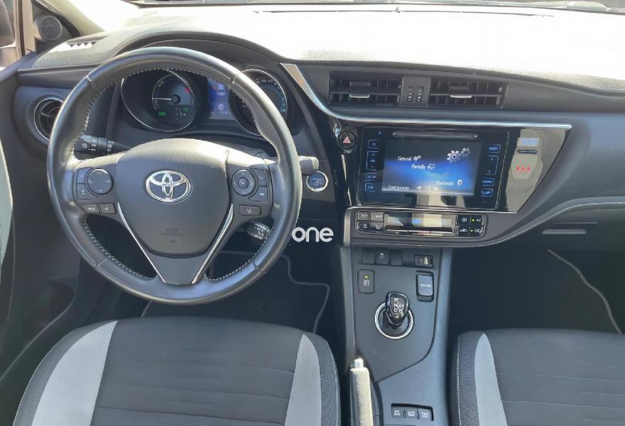 TOYOTA Auris 2019