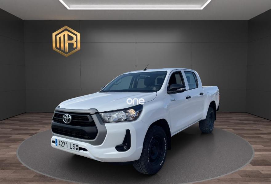 TOYOTA Hilux 2021