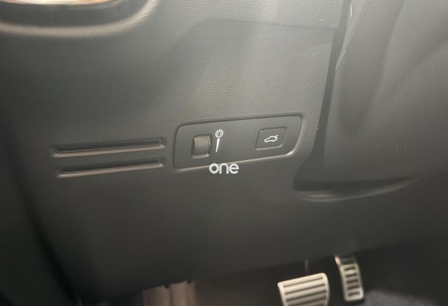 VOLVO XC40 2021
