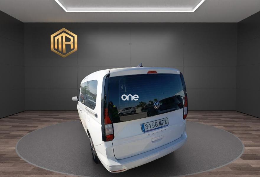 VOLKSWAGEN Caddy 2023