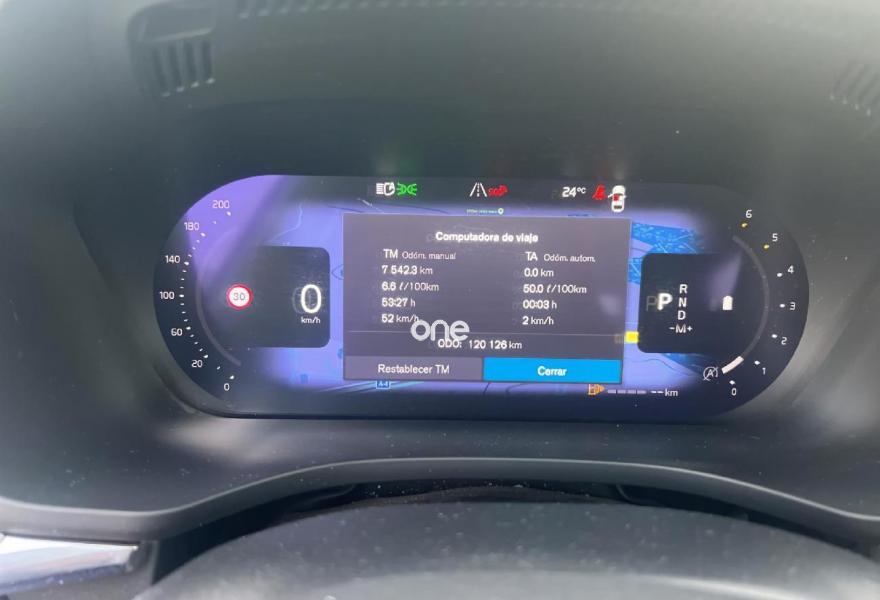 VOLVO XC60 2021