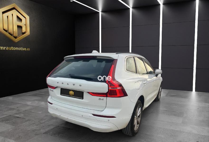 VOLVO XC60 2021