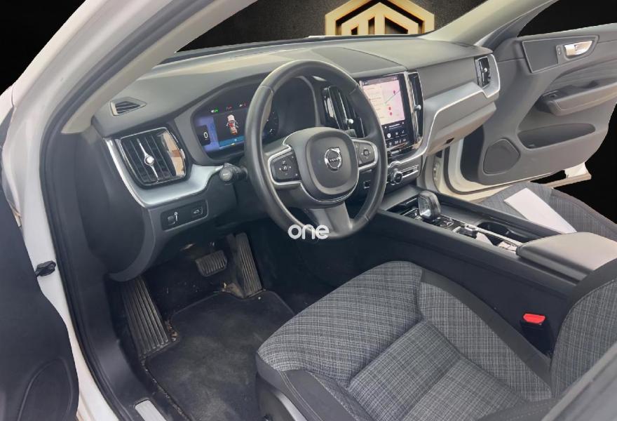 VOLVO XC60 2021