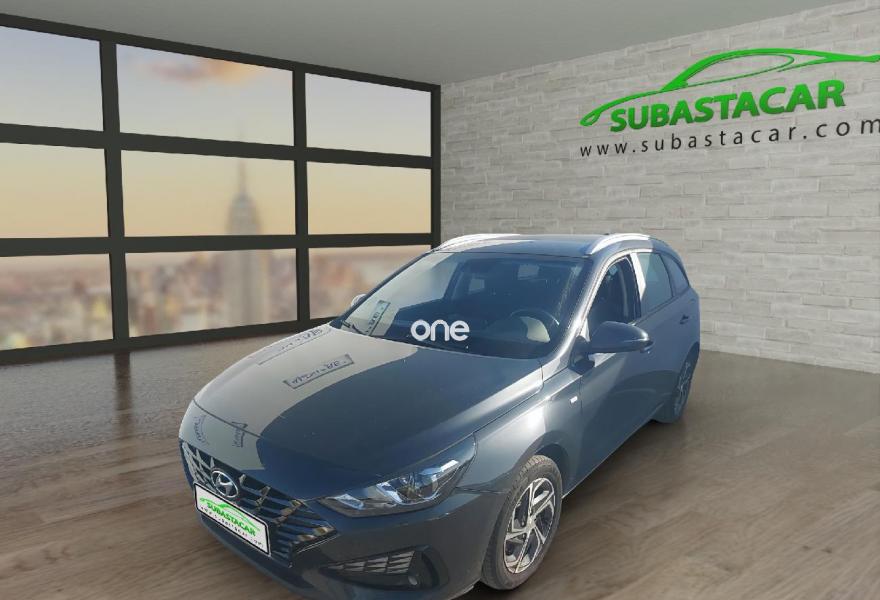 HYUNDAI i30 2022