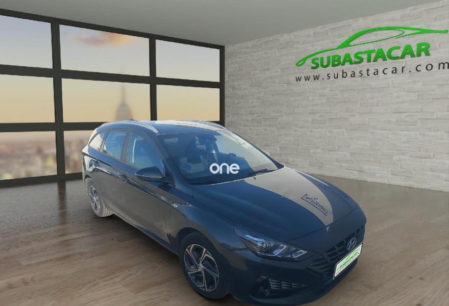 HYUNDAI i30 2022