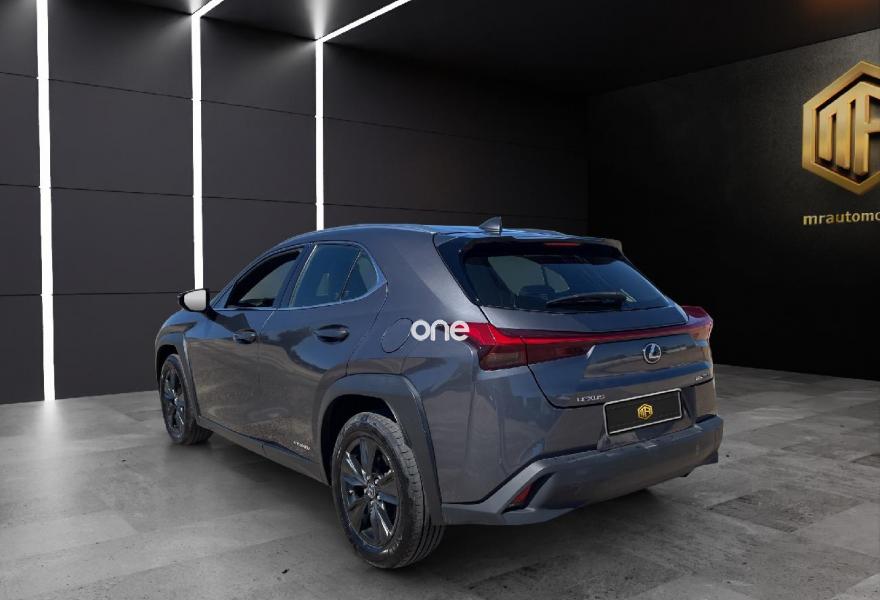 LEXUS UX 2022