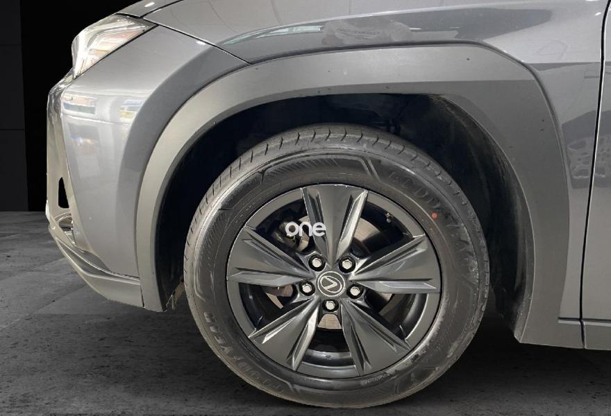 LEXUS UX 2022