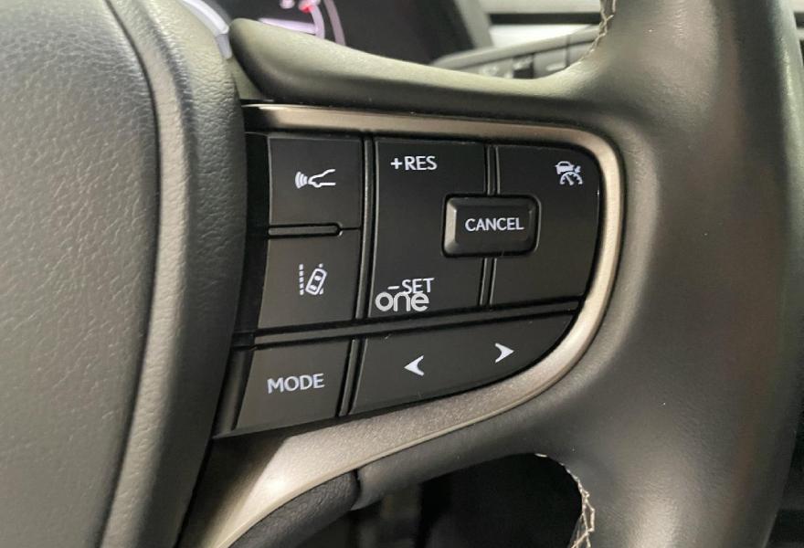 LEXUS UX 2022