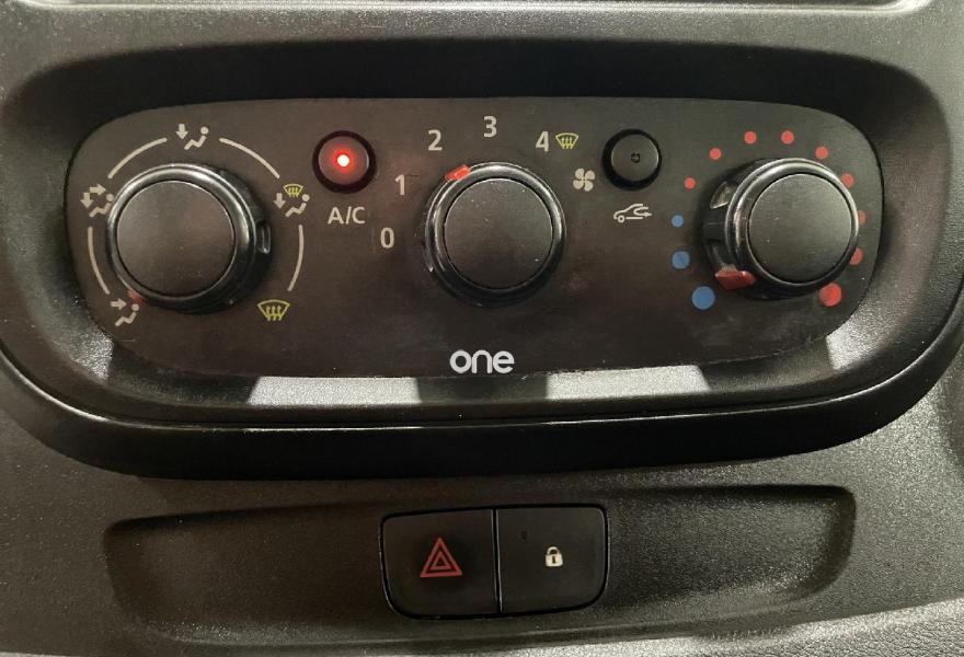 RENAULT Trafic 2018