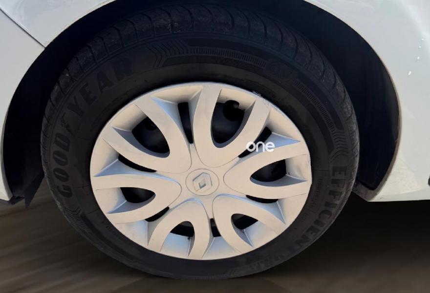 RENAULT Clio 2019