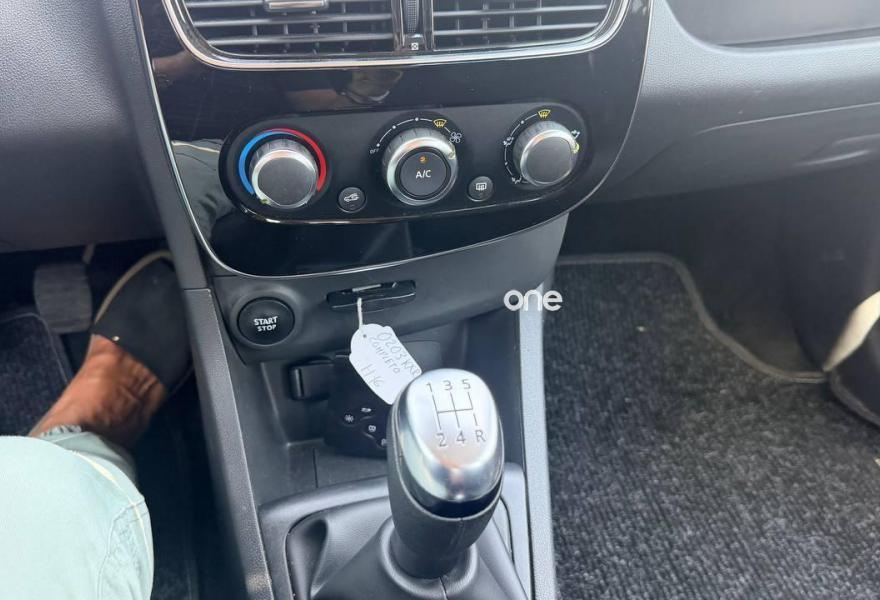 RENAULT Clio 2019