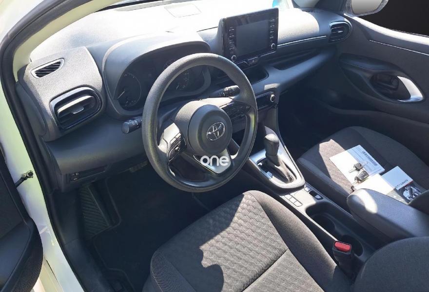 TOYOTA Yaris 2022