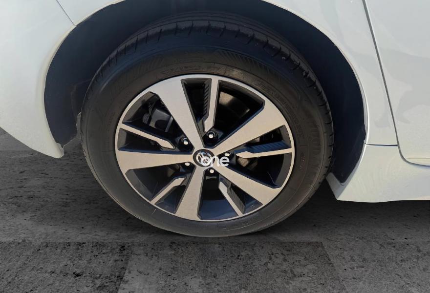 NISSAN Leaf 2021