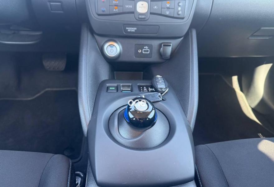 NISSAN Leaf 2021
