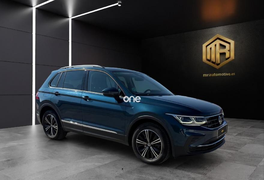 VOLKSWAGEN Tiguan 2022