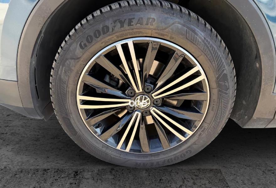 VOLKSWAGEN Tiguan 2022