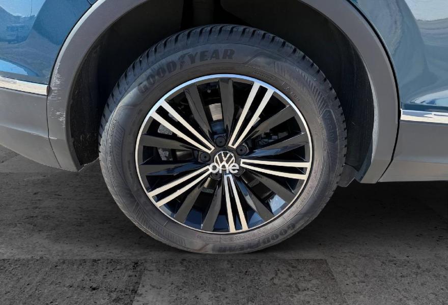 VOLKSWAGEN Tiguan 2022