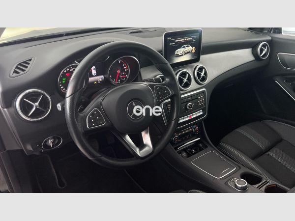 MERCEDES Clase CLA 2017