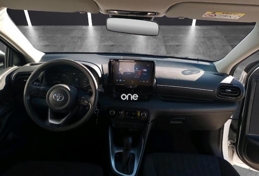 TOYOTA Yaris 2024