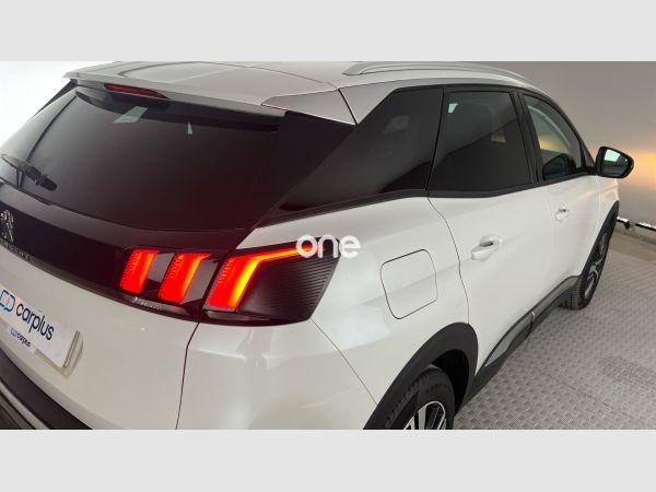 PEUGEOT 3008 2018