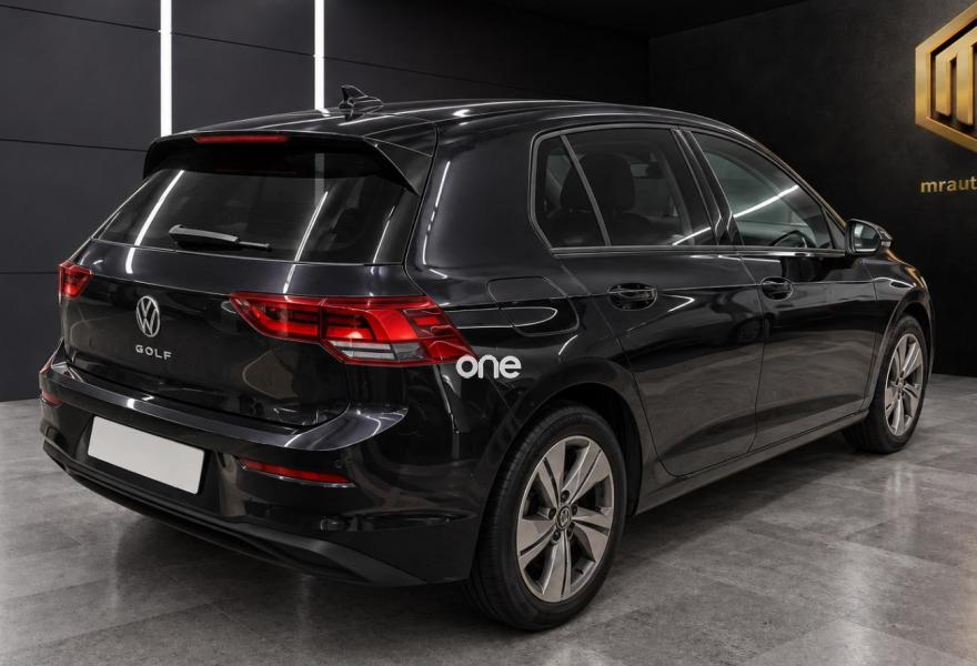 VOLKSWAGEN Golf 2022