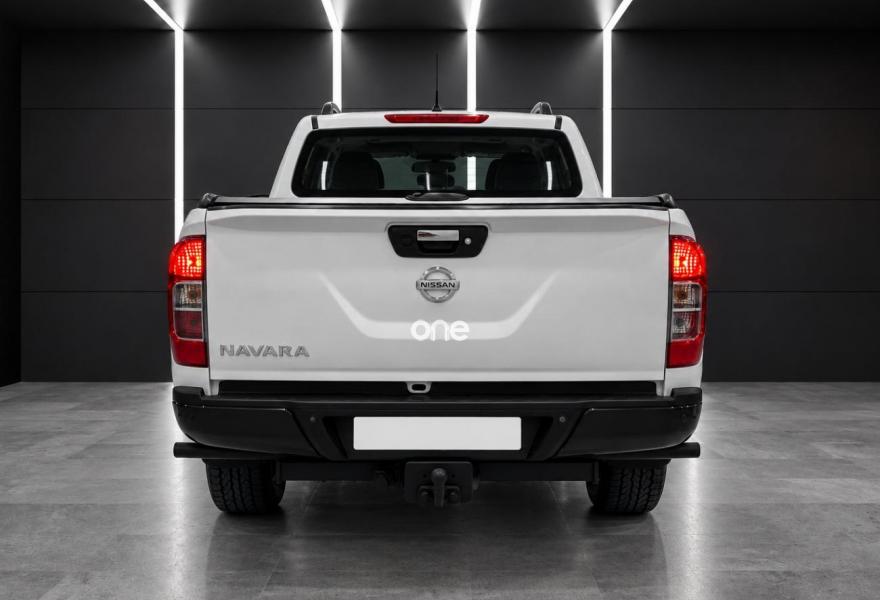 NISSAN Navara 2020