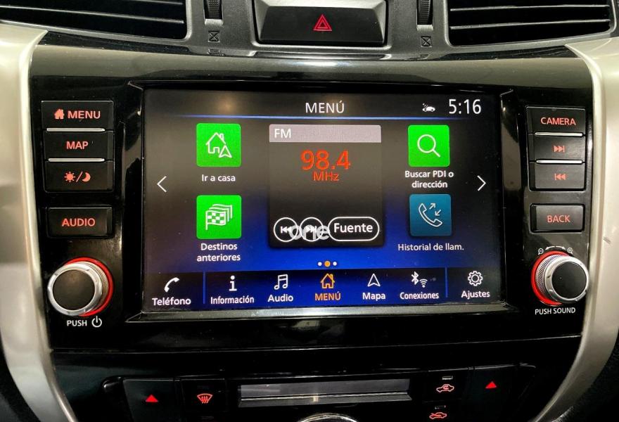 NISSAN Navara 2020